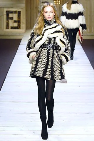 Look 3